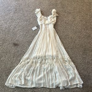 NWT Joyfolie Dawn Dress in Cream